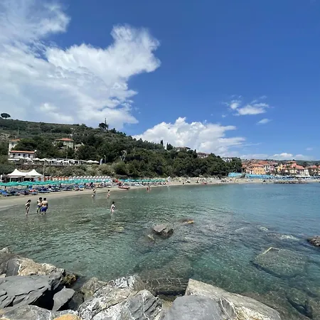 La Casetta Del Pescatore By Interhome