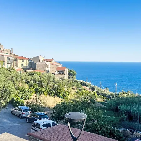 شقة La Casetta Del Pescatore By Interhome